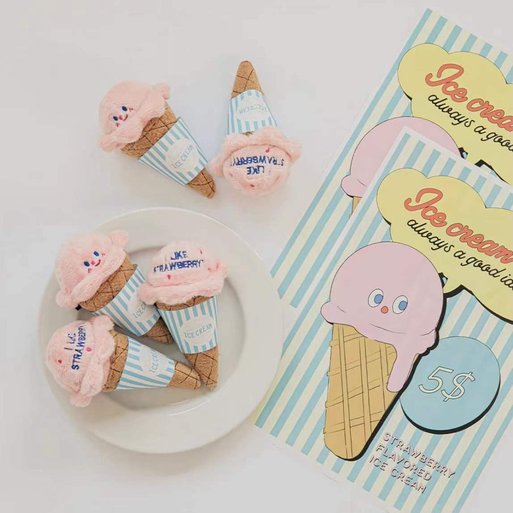 Pets Can Smell And Make Sounds To Relieve Boredom By Grinding Their Teeth. Paper Dogs And Cats Hide Ice Cream Toys